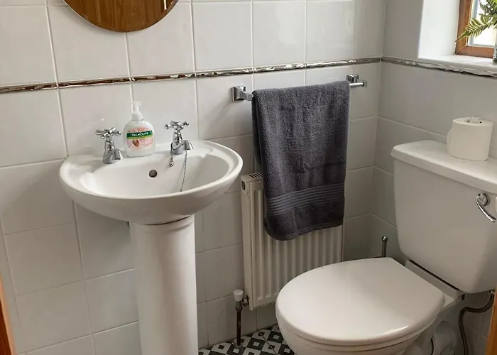 Beyond The Waters Edge House *